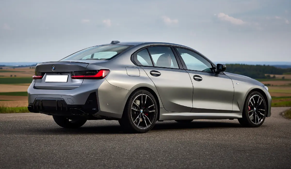 BMW - 3 Series 320d Sport - Luxury Sedan Car Rentals - Preowned Sedan Car - Exclusive Concierge Club.webp